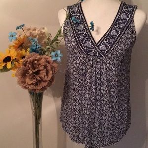 SOLD - So soft and so comfortable. Sleeveless top